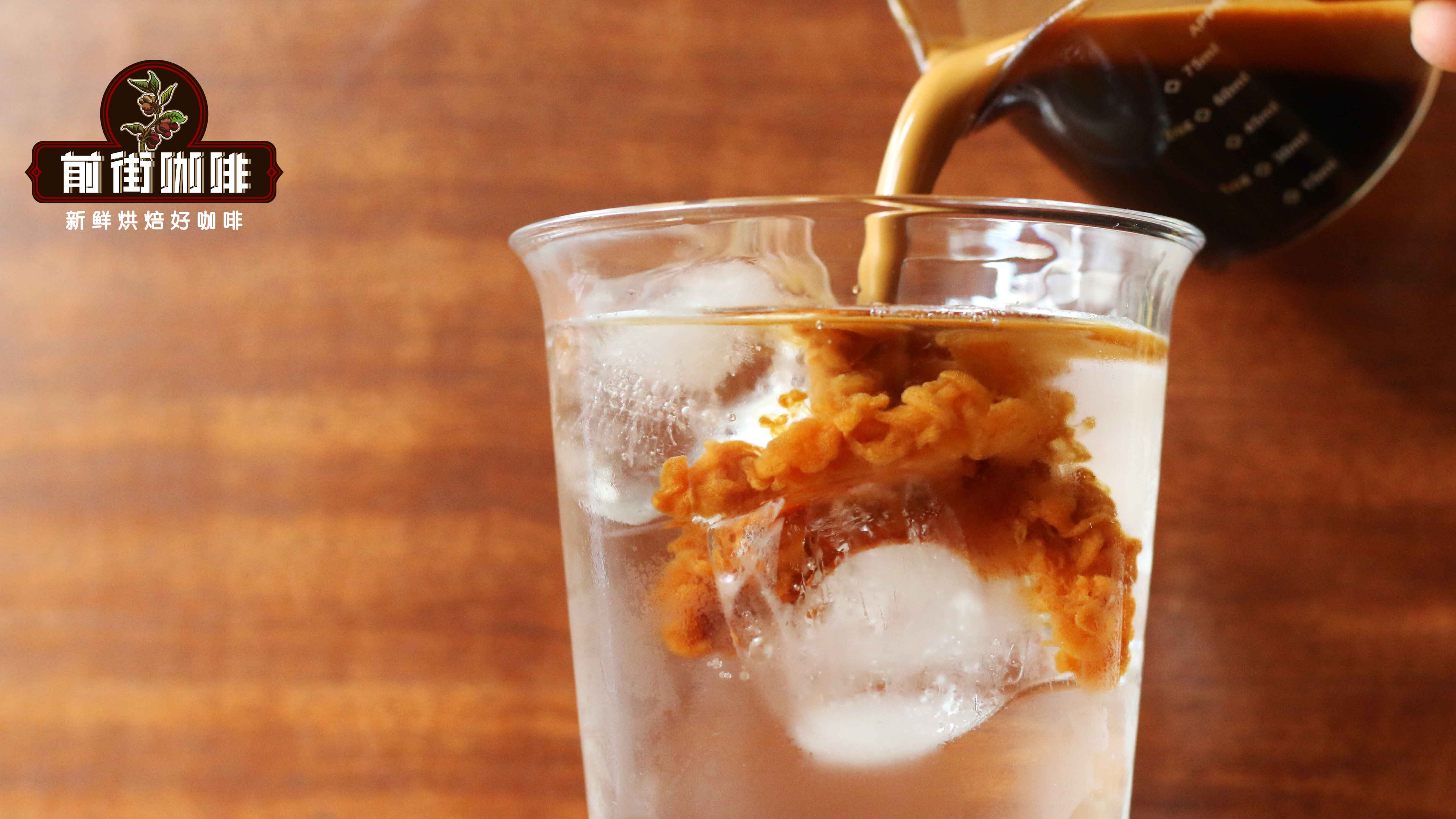 Cách làm cà phê đá đơn giản | Cà phê cold brew có thể dùng túi cà phê nhỏ giọt để pha không? Cần lưu ý gì khi dùng túi cà phê nhỏ giọt để làm cà phê đá pour over?
