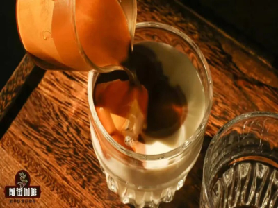 Cà phê sữa kiểu Ý｜Dirty coffee là gì và có gì khác biệt so với cà phê latte đá? Cách uống Dirty và cà phê latte đá khác nhau như thế nào?