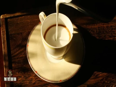 Chia sẻ các bước pha cà phê cappuccino nóng và cappuccino đá! Làm thế nào để tạo bọt sữa dày cho cappuccino bằng bình French press và bình moka? Cách pha cà phê espresso chi phí thấp