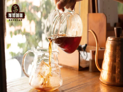 Hoa Khôi Mandheling có phù hợp để pha cà phê pour-over đá không? Một ly pour-over đá dùng bao nhiêu g đá và bao nhiêu g nước? Cà phê đá ngon có bí quyết gì?