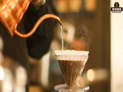 Phễu lọc cà phê | Vì sao phễu V60 lại được ưa chuộng? Phễu V60 có những ưu điểm gì trong thiết kế? V60 có phù hợp với người mới hoàn toàn chưa biết gì về cà phê không?