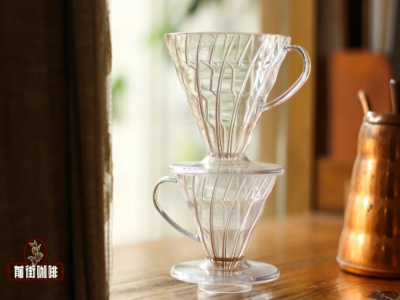 Phễu lọc hình nón | V60 và Kono - Đặc điểm, khác biệt và nguyên lý của phễu lọc cà phê specialty, người mới bắt đầu và người đam mê nên chọn loại dụng cụ phễu lọc cà phê nào
