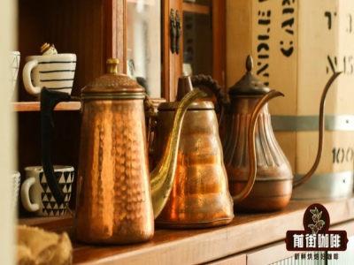 Gợi ý ấm rót cà phê thủ công | Ấm rót cà phê thủ công có những loại nào? Ấm rót cà phê nào phù hợp với người mới bắt đầu? Làm thế nào để điều chỉnh vòi ấm rót cà phê?