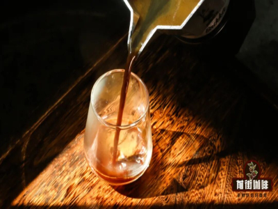 Hướng dẫn pha cà phê bằng bình Moka | Bình Moka có phải là sản phẩm thay thế cho máy pha cà phê bán tự động? Cà phê pha bằng bình Moka có thể thay thế espresso không?