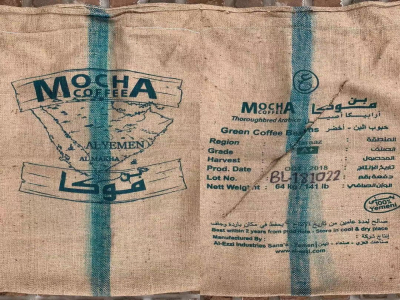 So sánh cách làm cà phê mocha nóng và cà phê mocha đá. Cách làm cà phê mocha chính gốc bằng máy pha cà phê espresso. Mocha dùng loại sô-cô-la nào?